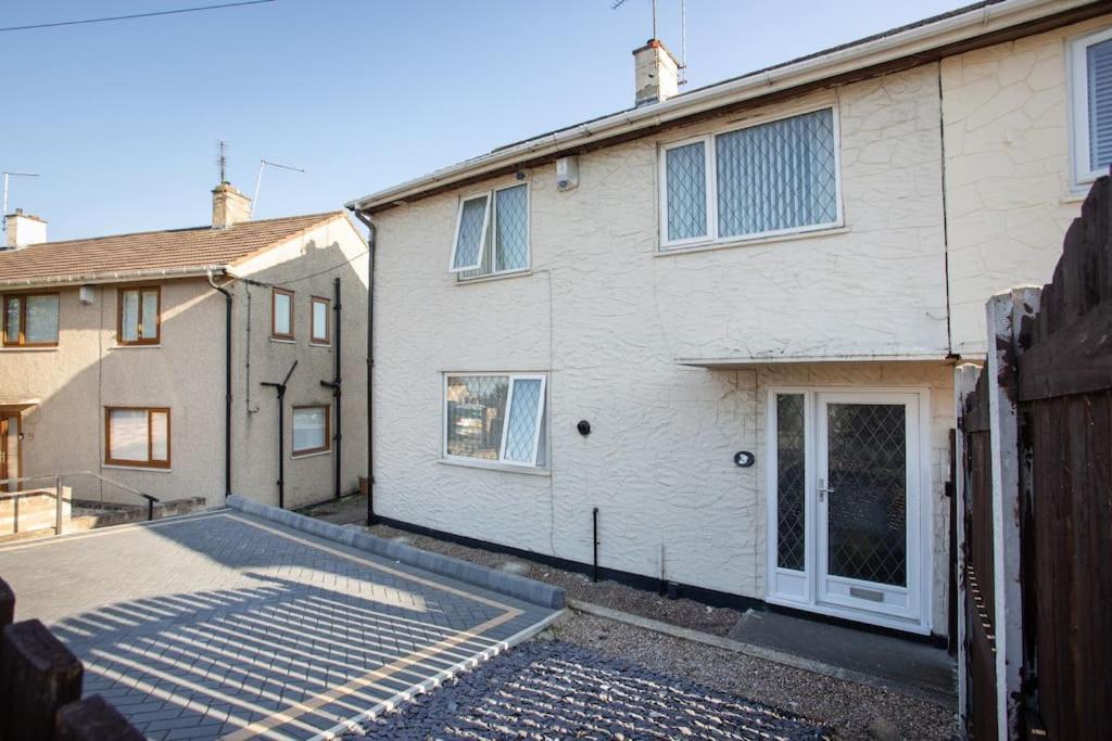 Rawmarsh House, Rotherham For Contractors & Families, Free Parking, High Speed Wifi, Etc โรเธอร์แฮม ภายนอก รูปภาพ